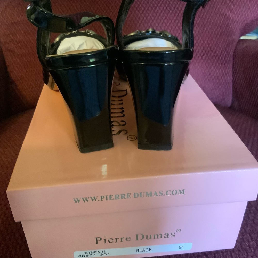 Pierre Dumas Shiny Black Platform Heels